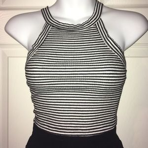 Crop top/halter top